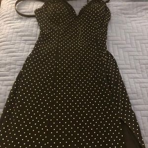 Perfect dress for summer with open back. Great for weddings